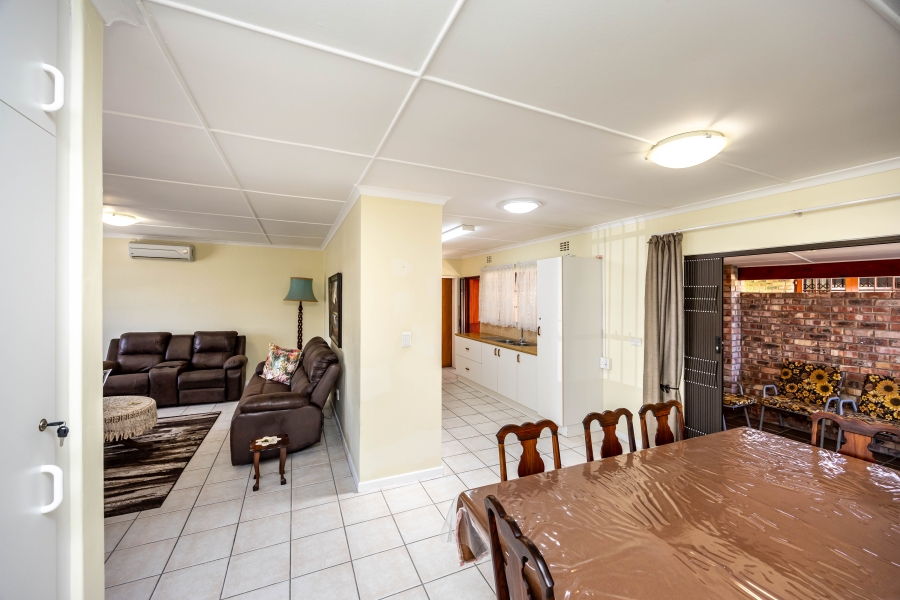 To Let 3 Bedroom Property for Rent in Gonubie Eastern Cape